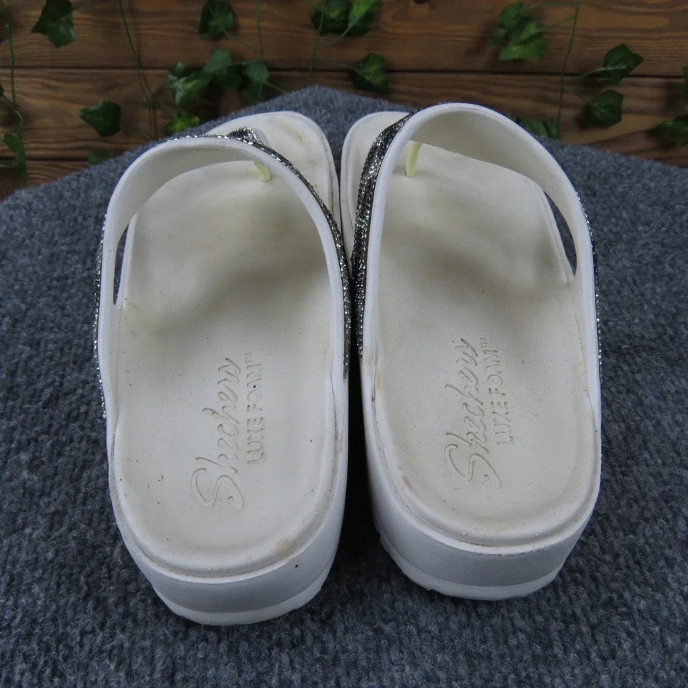 Skechers Foamies Cali Breeze 2.0 Women's 8 White Rhinestone Thong Sandal Comfort